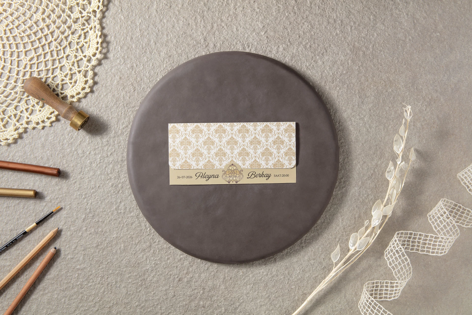 Fenomen Davetiye 7046