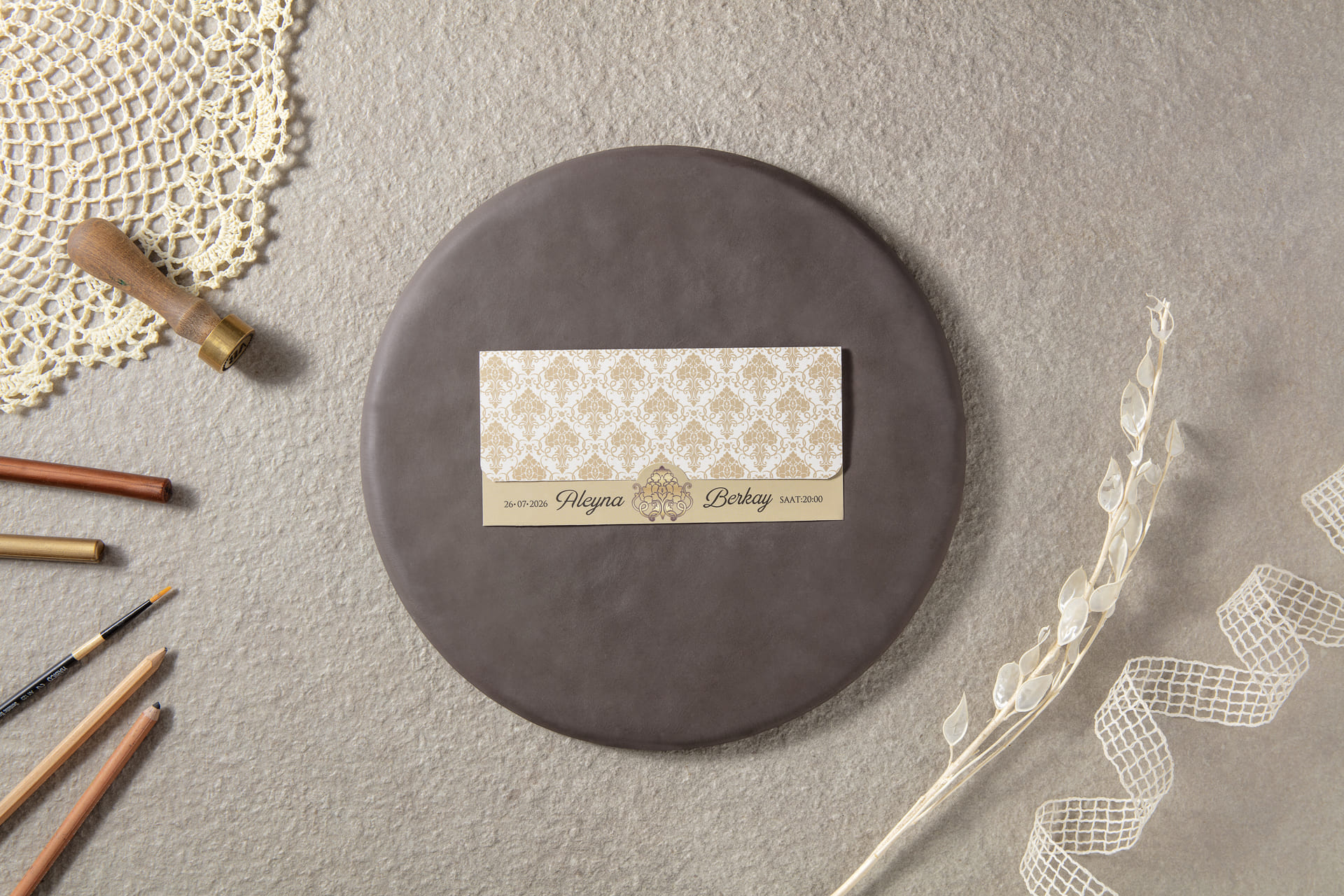 Fenomen Davetiye 7046